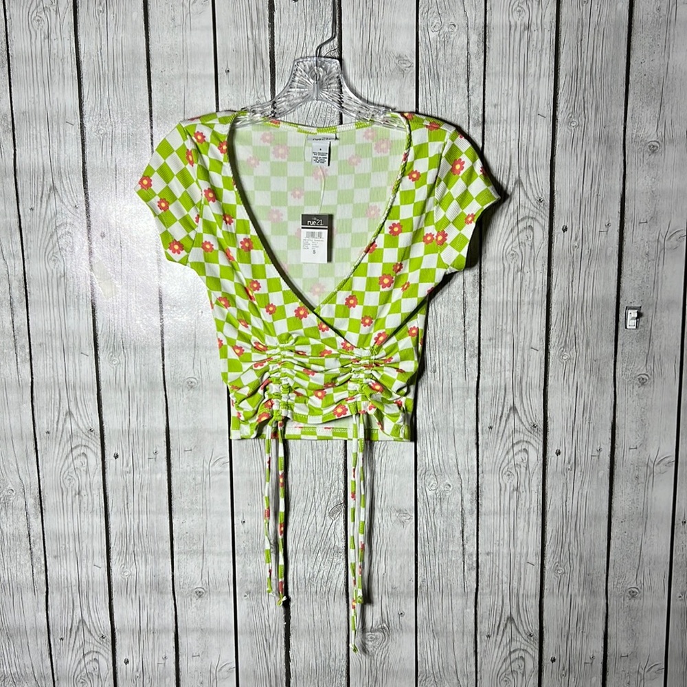 Rue 21 Short Sleeve Green Checkered crop top size small